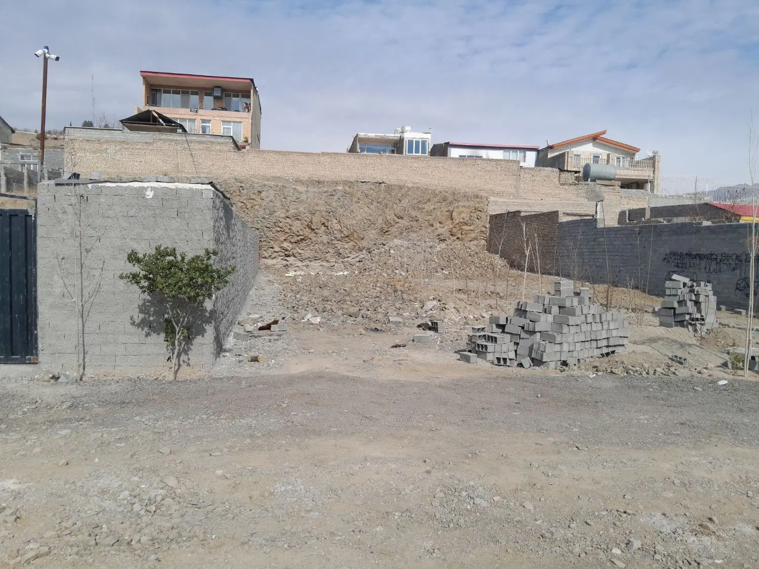 زمین بومهن