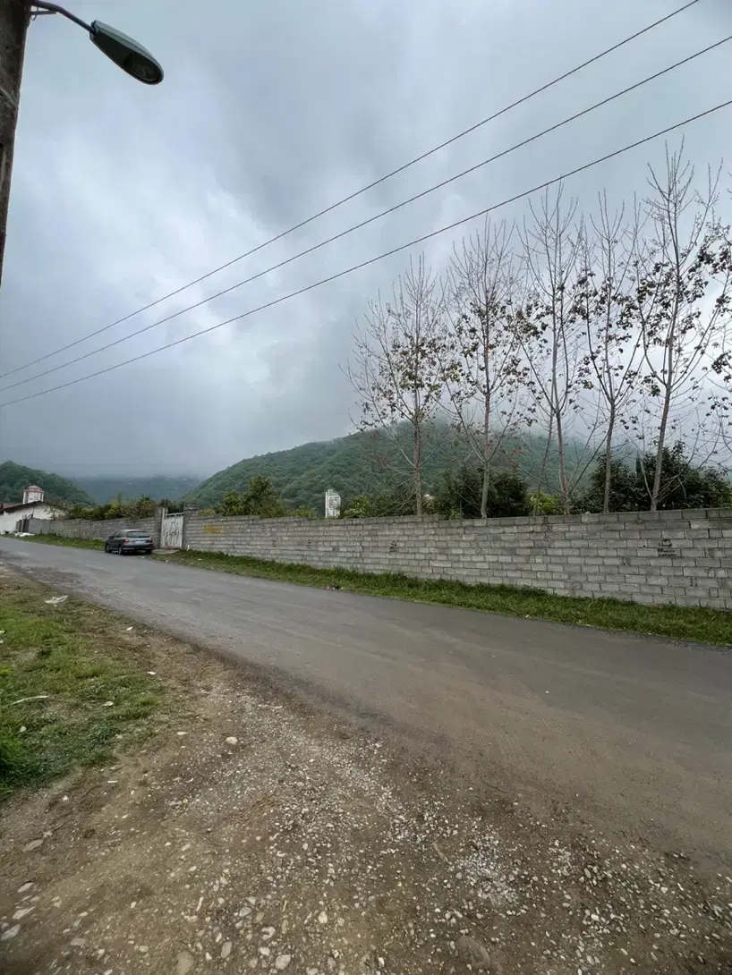 ۸۵۰ مترمربع زمین محصور با بنا و انشعابات