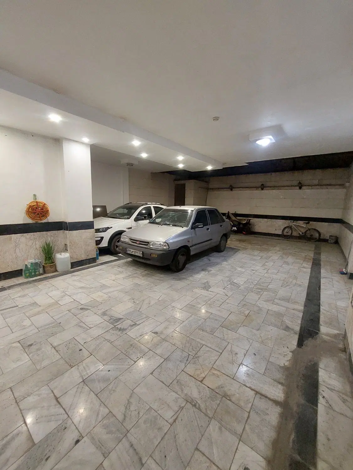 اپارتمان ۱۲۵ متری نوساز