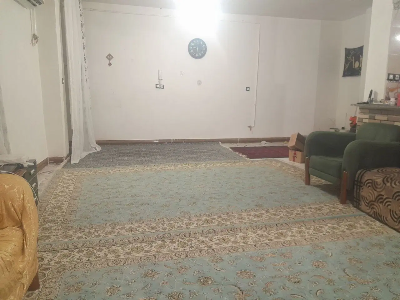 آپارتمان خیابان دانشجو