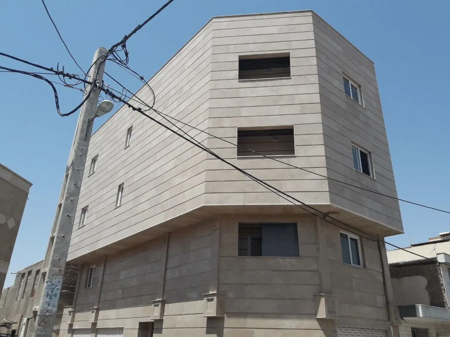 اجاره واحد90 متری