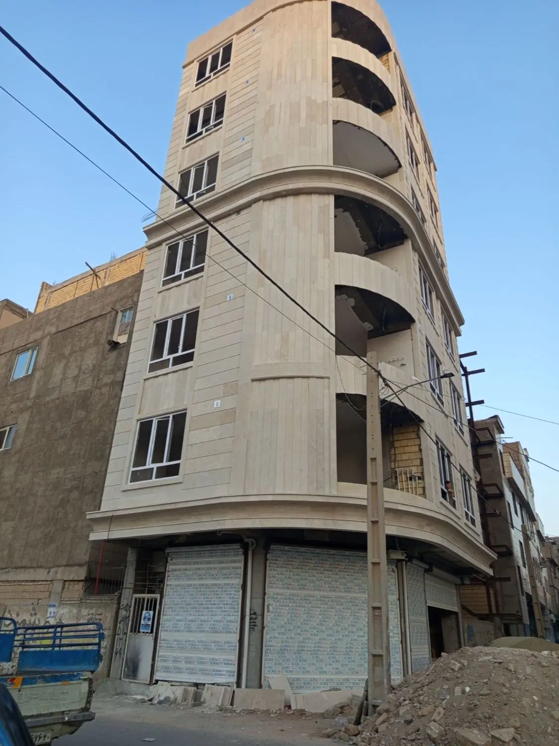 آپارتمان نو ساز