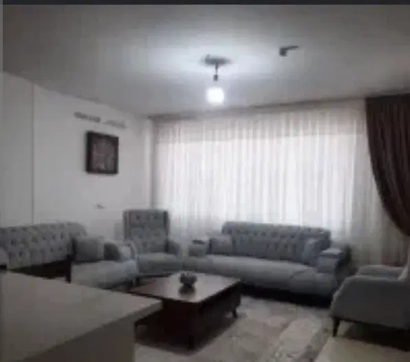 رهن کامل محله F4 طبقه اول بر خیابان