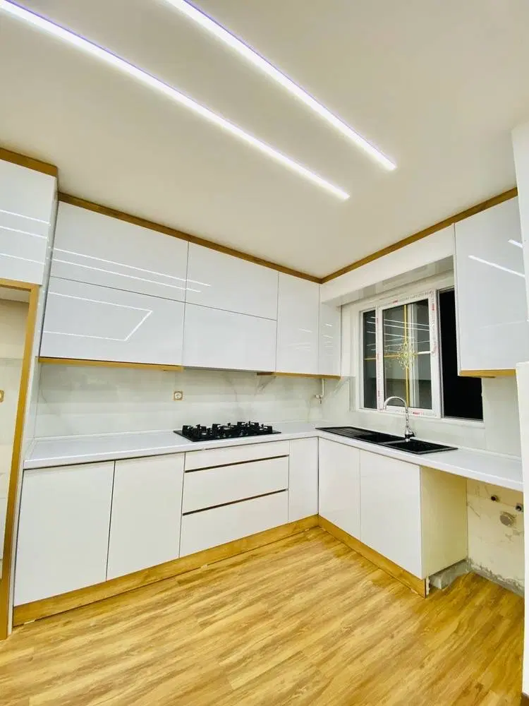 آپارتمان 97 متری تاپ لوکشین ترین فومن