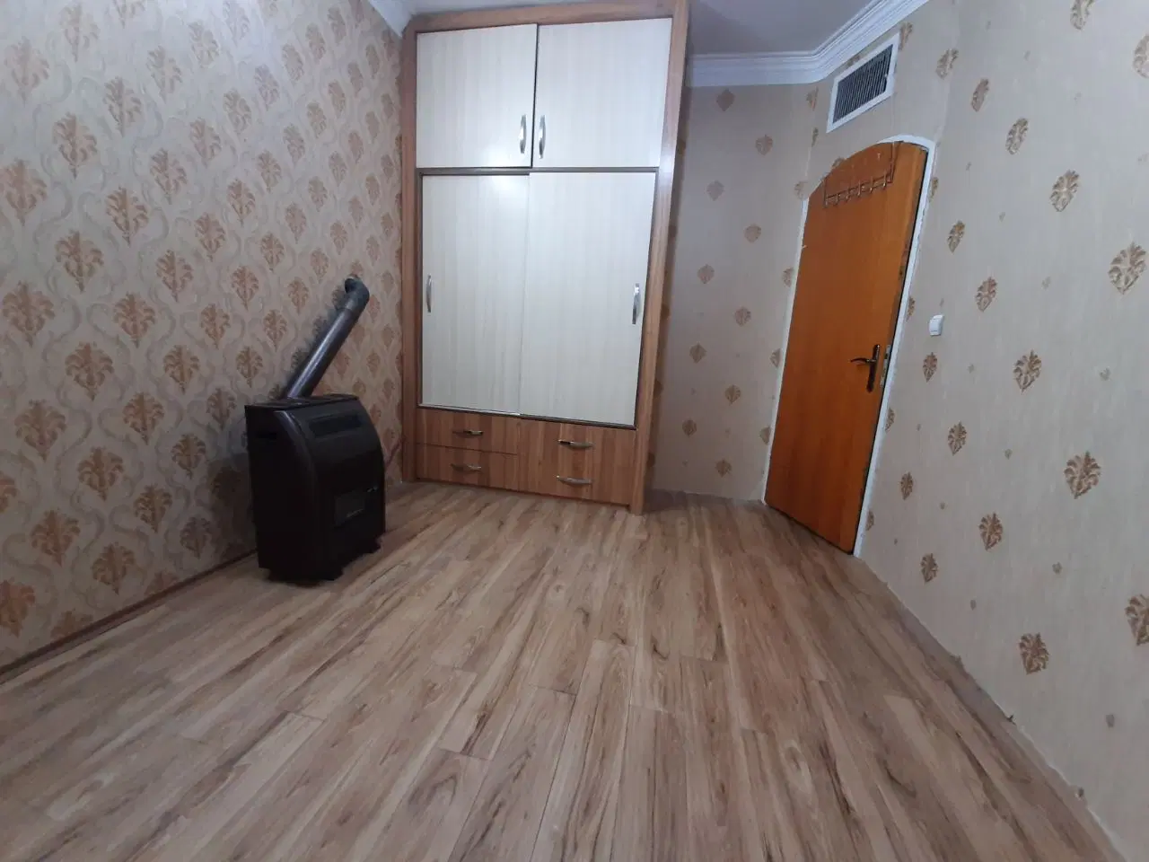 آپارتمان ۹۰متری دوخواب حسابی شمالی ۲