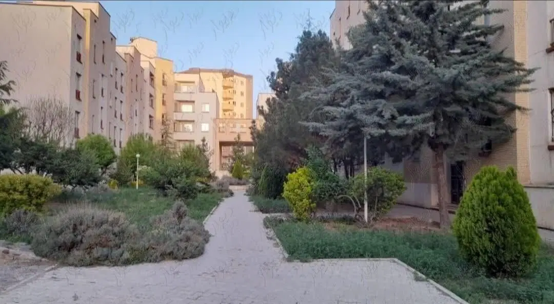 75 متر ورودی پونک مجتمع گلشهر