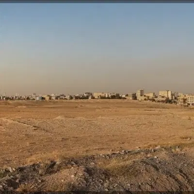 زمین۴۴۰متری