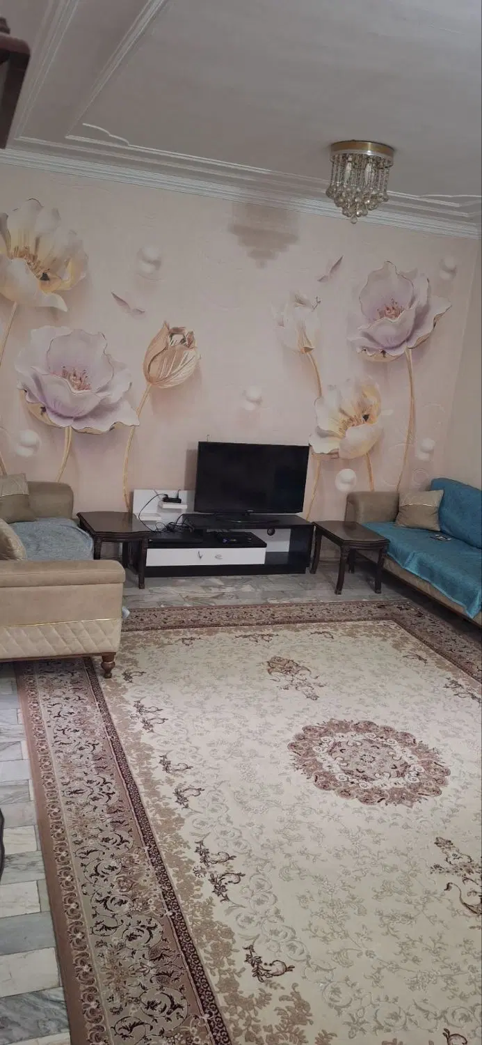 فروش منزل ویلای خیابان درخشان خونه سه طبقه یکجا