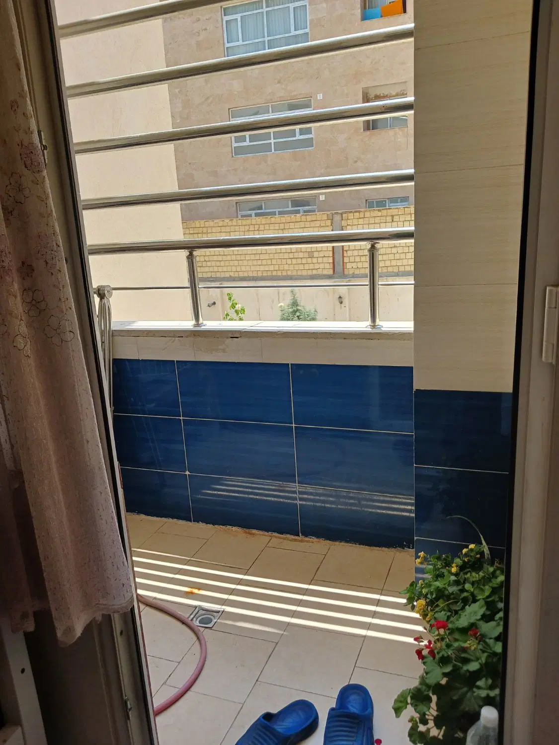 آپارتمان سه خوابه