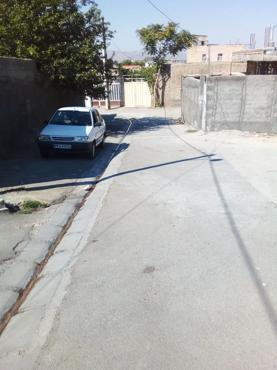 زمین۶۵متری درحاجی آباد