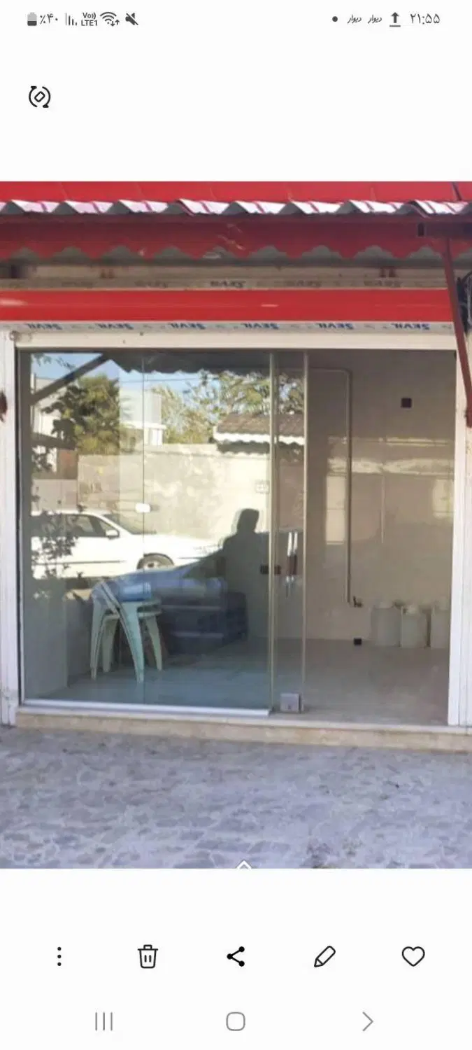 مغازه به متراژ ۹متر دارای برق ، تلفن ، گاز