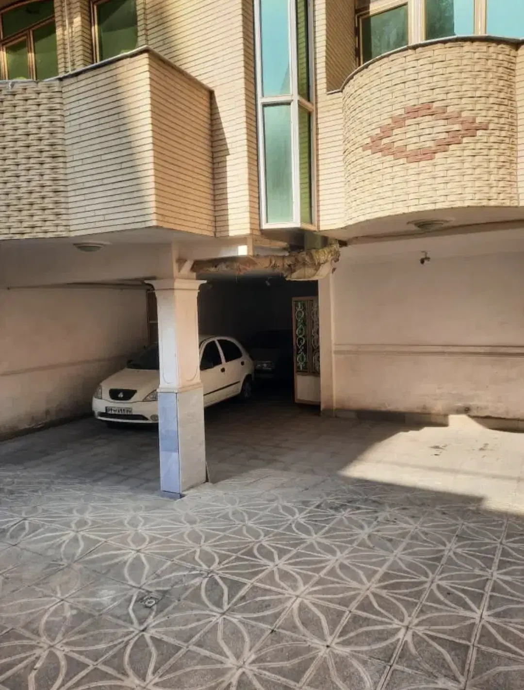 آپارتمان ۸۳ متر در صائب ابوریحان سعدی زبردست