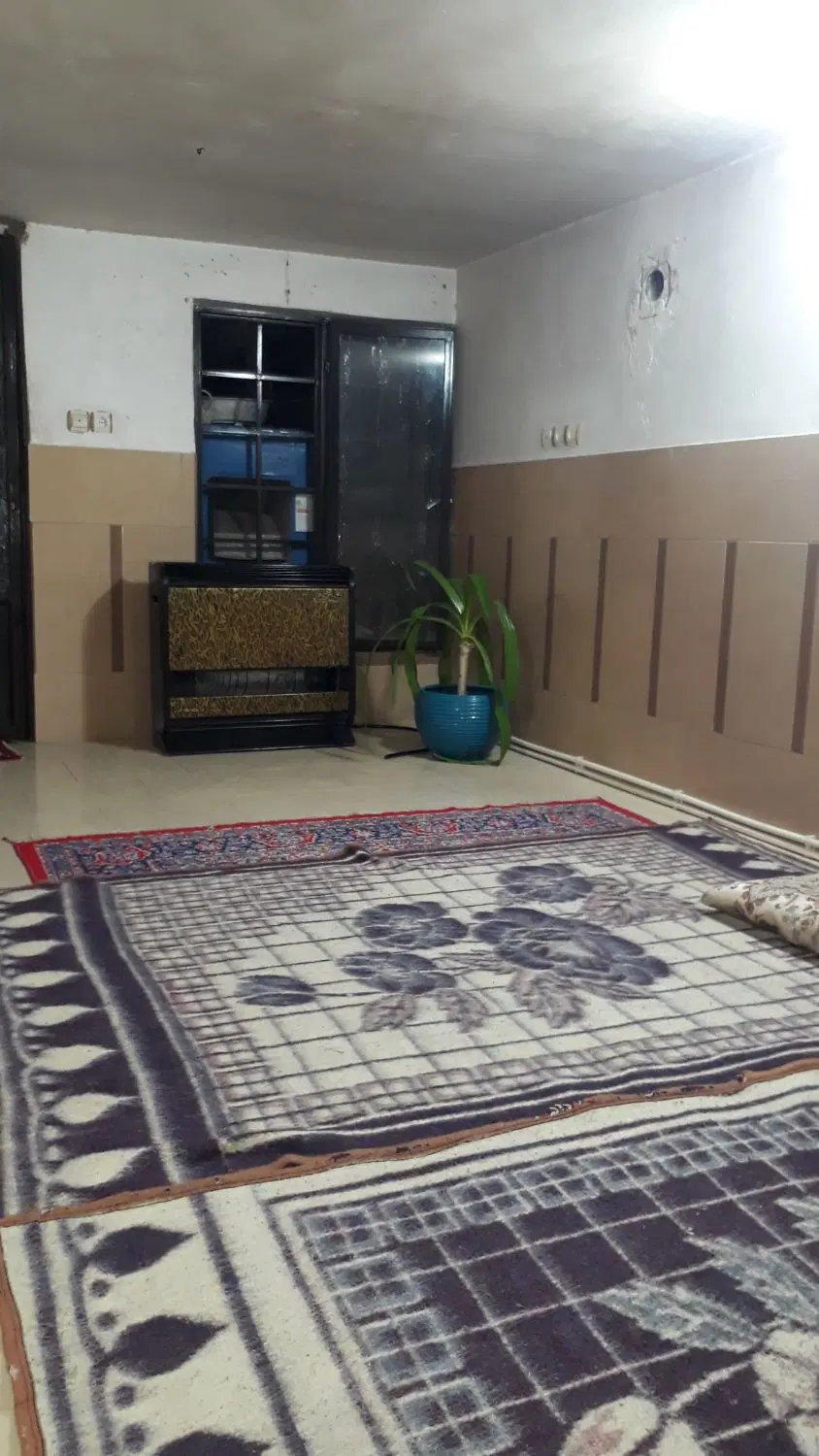 زیر دوبلکس ۷۵ متری