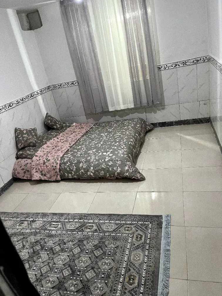 هم کف تک واحدی ۱۰۰متری