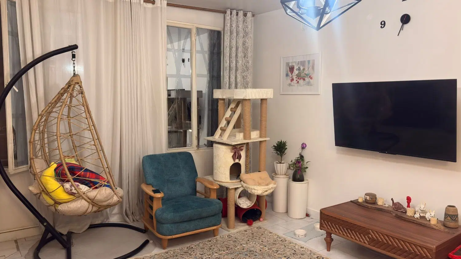 آپارتمان ۶۵ متری تک برگ شاخه