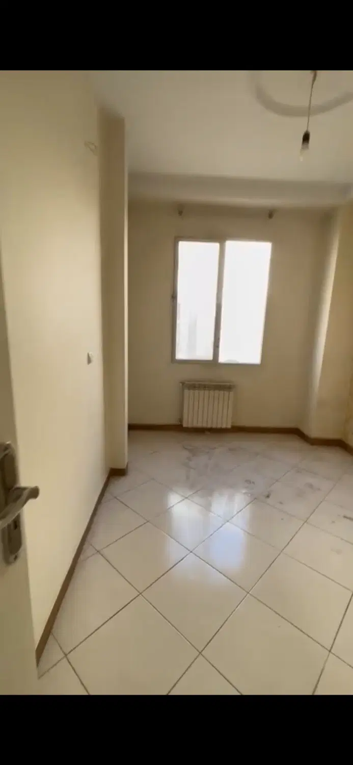 اجاره دفتر اداری شمال کاج نرسیده به پل