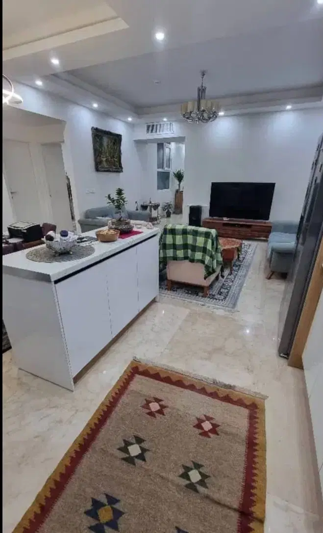 پونک شهرک هما _ ۱۰۰ متر ۳ سال ساخت _  تخلیه