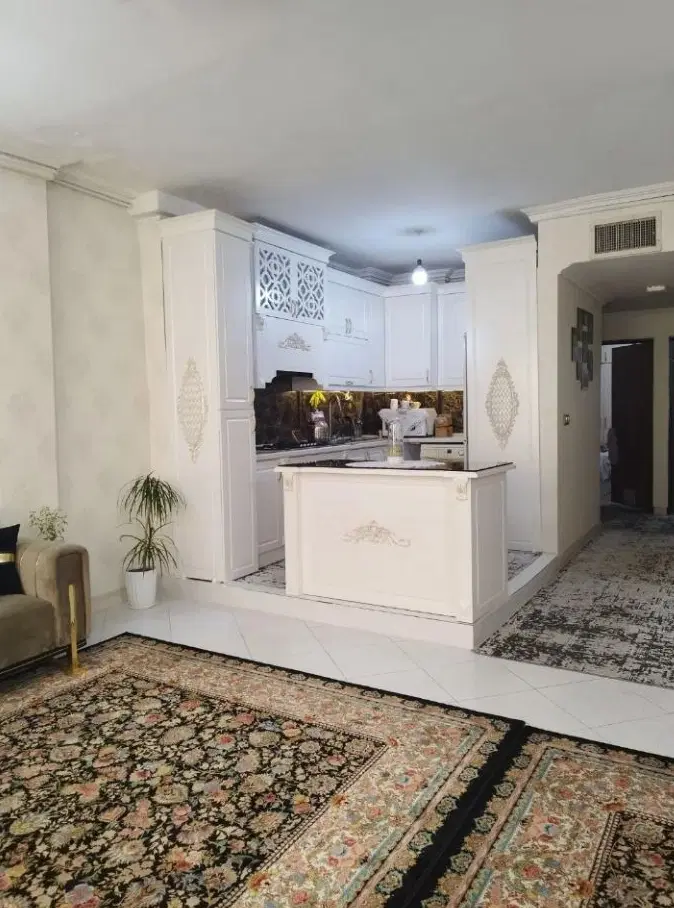 آپارتمان ۷۸ متری  سندششدانگ پارکینگ