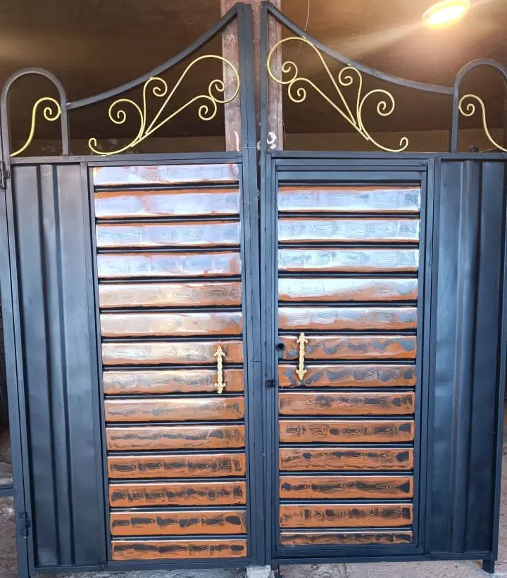 خانه اجاره است میرجاوه
