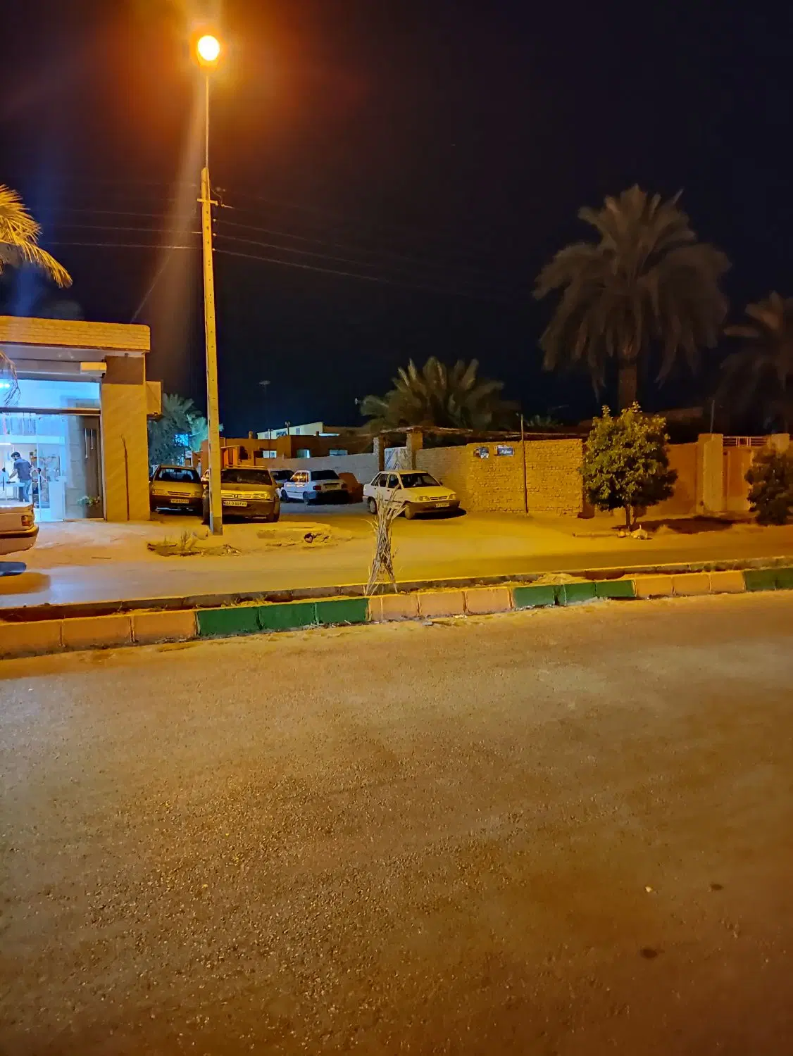 فروش 360 متر ملک سردونبش حاشیه بلوار