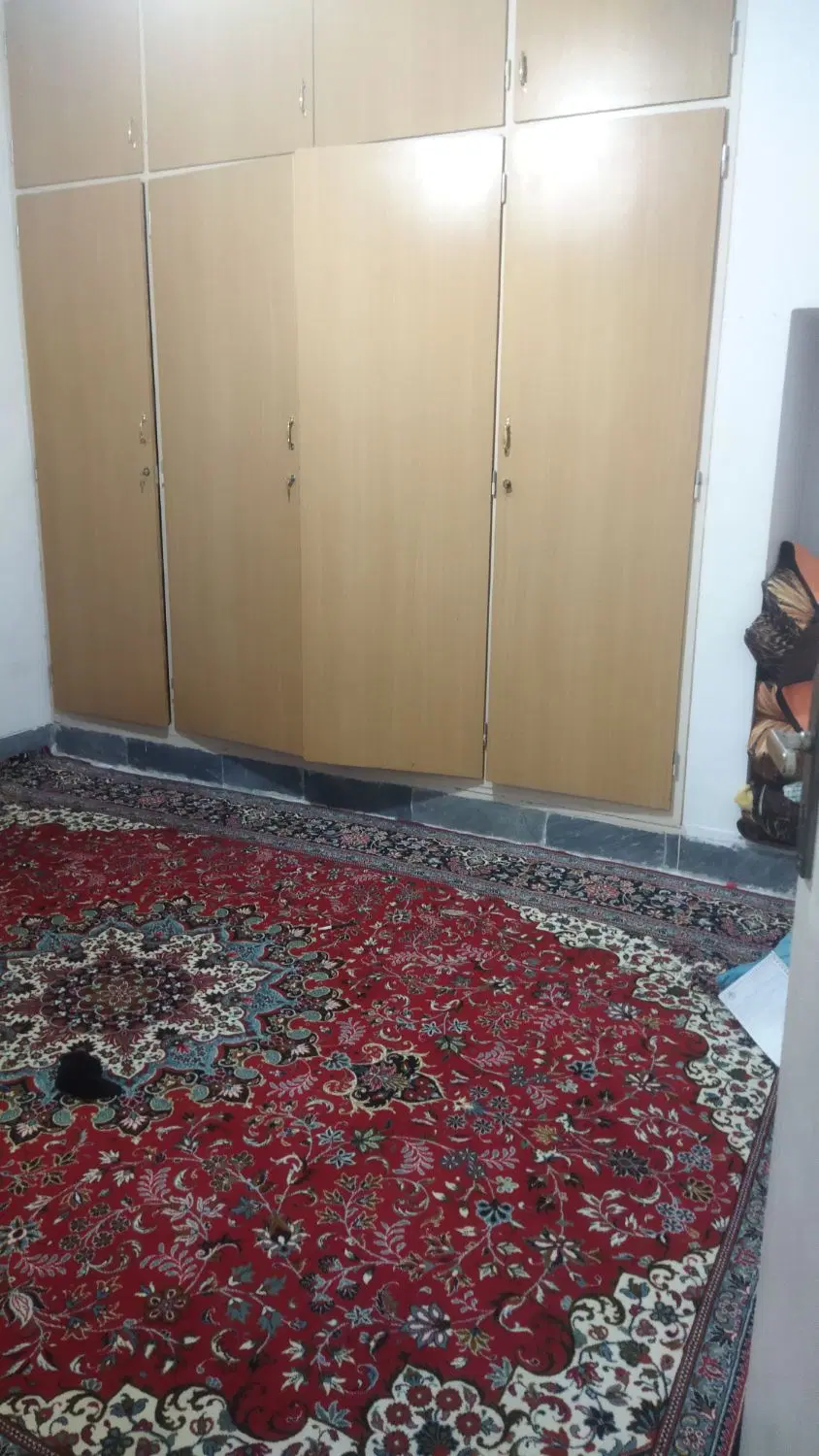 زیر زمین ۱۳۰ متری راه مستقل