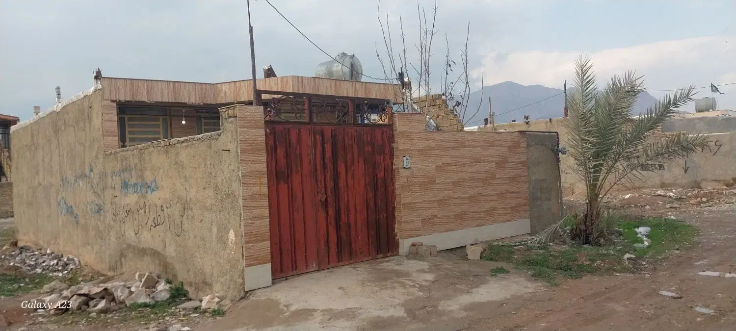 خانه ویلایی در شهرک پرواز .میانگلال لاله چهارم