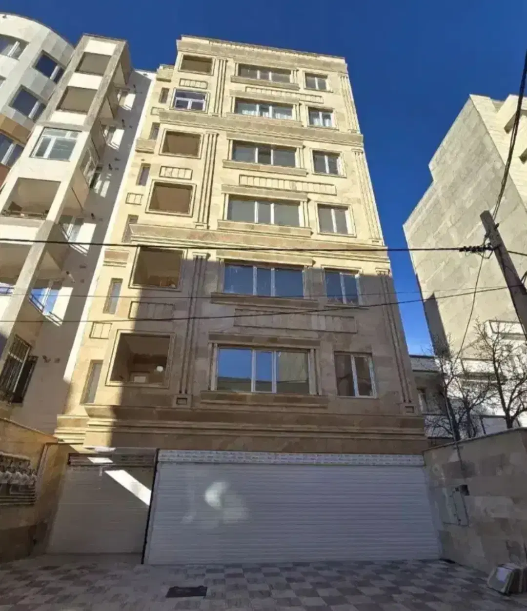 واحد اوکازیون کارشناسان نسترن