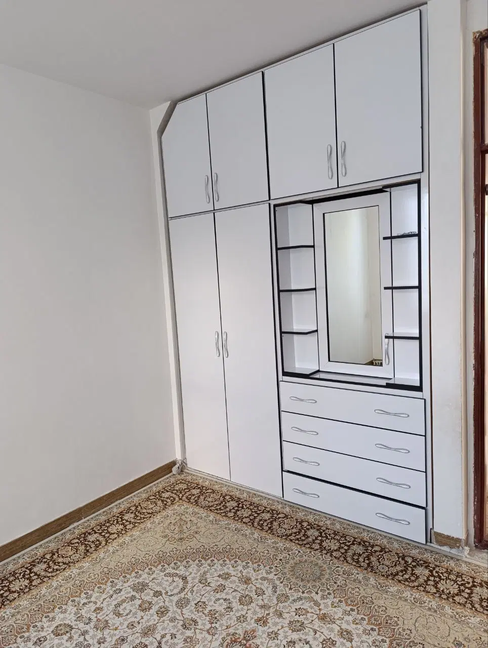 فروش دوطبقه خانه همراه پیلوت
