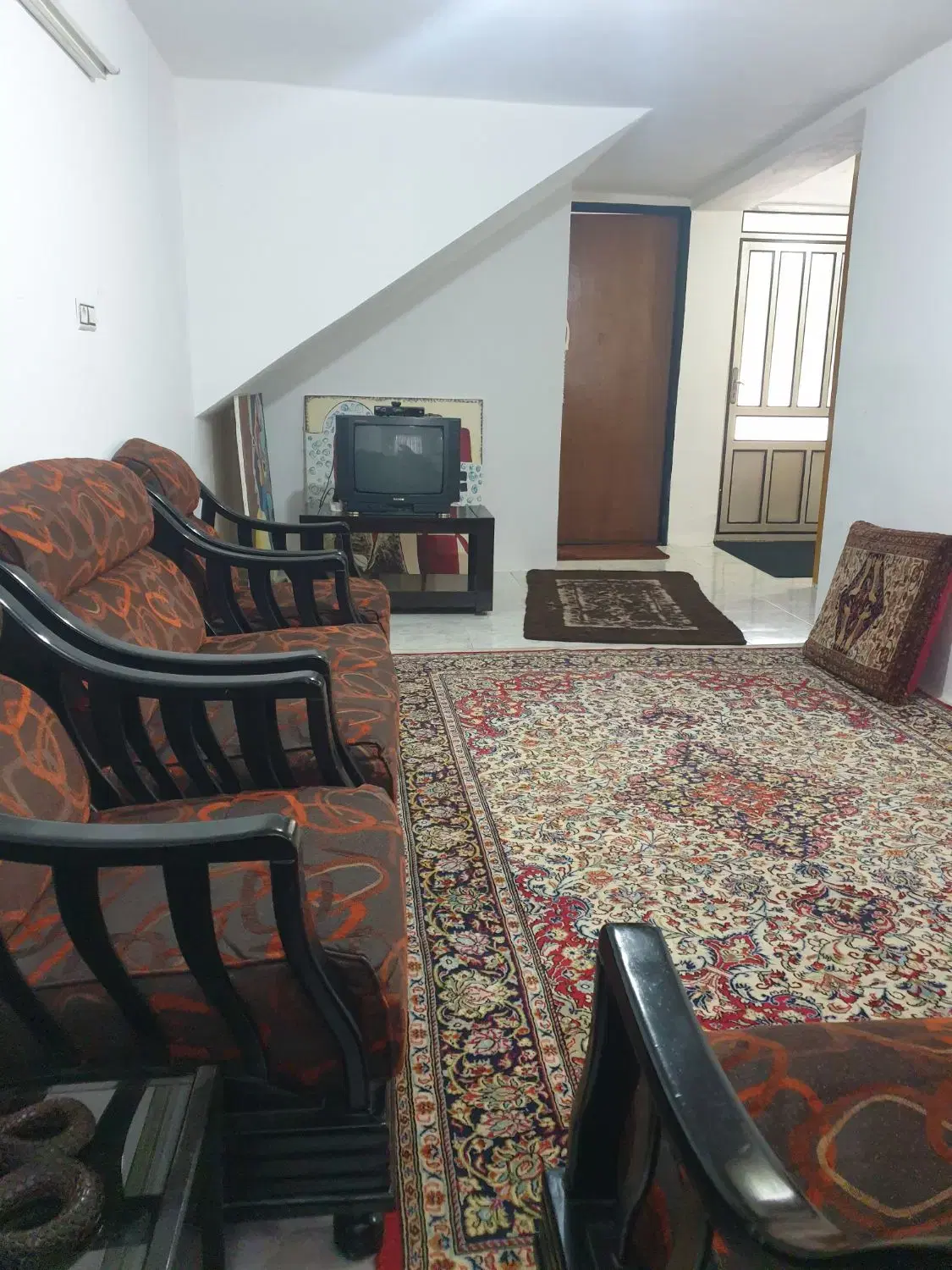 اجاره سوئیت حیاط‌دار یک‌۱خوابه