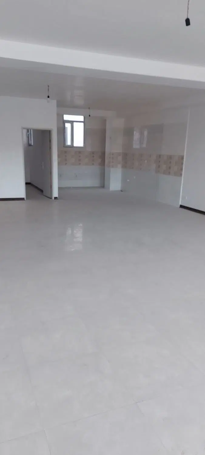 آپارتمان نوساز ۱۸۰ متر سه خواب تاپ لوکیشن