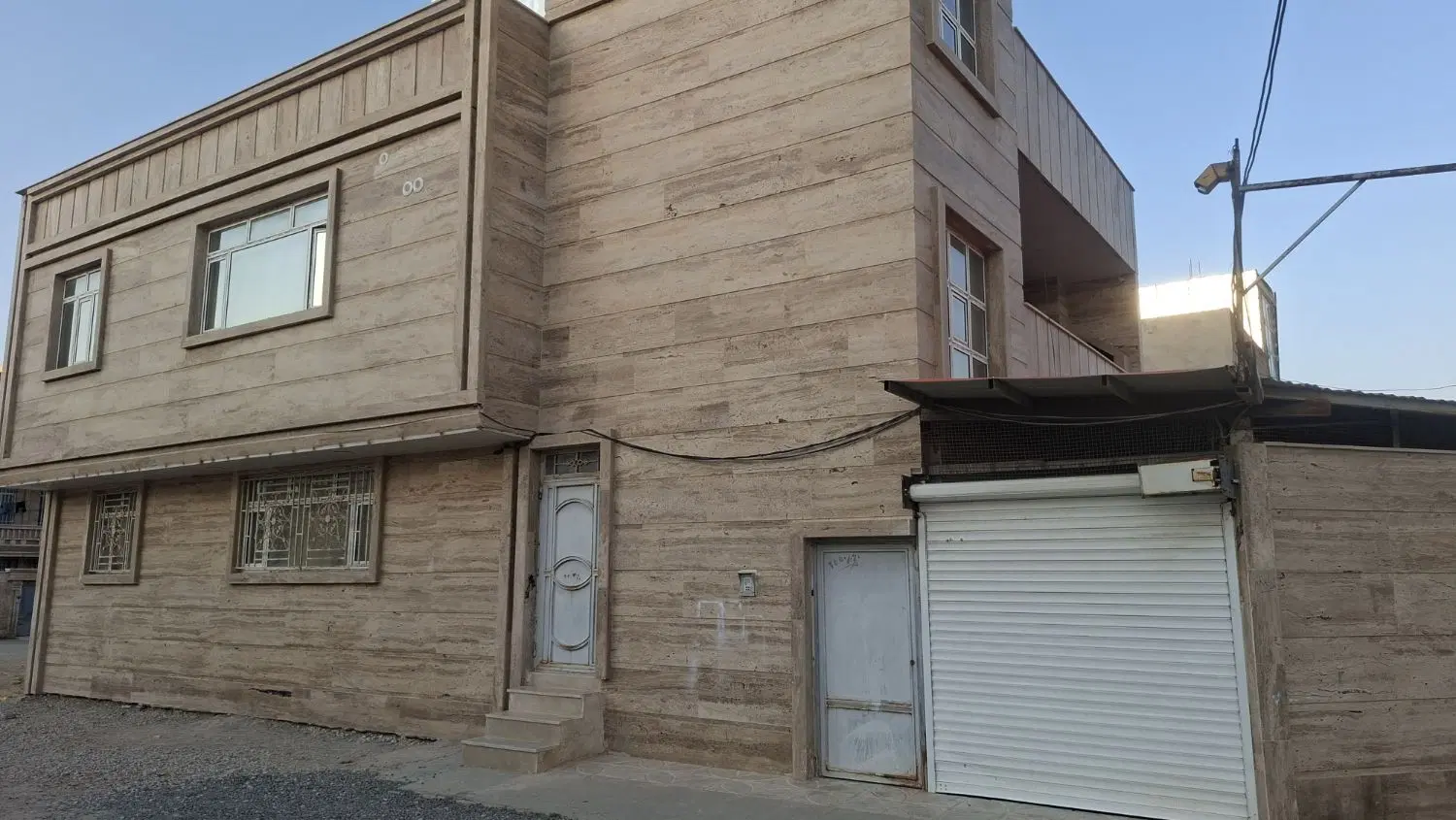فروش خانه بسج ۲