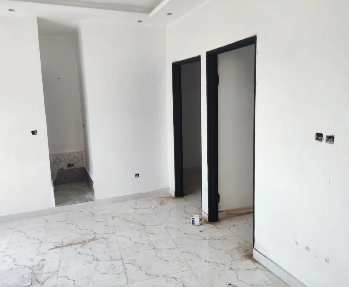 آپارتمان نوساز حمیدیان خیابان ایران