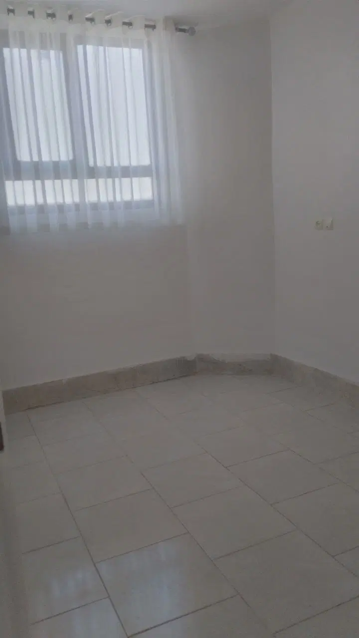 اجاره واحد سه خوابه ۱۳۰ متری سپاهانشهر