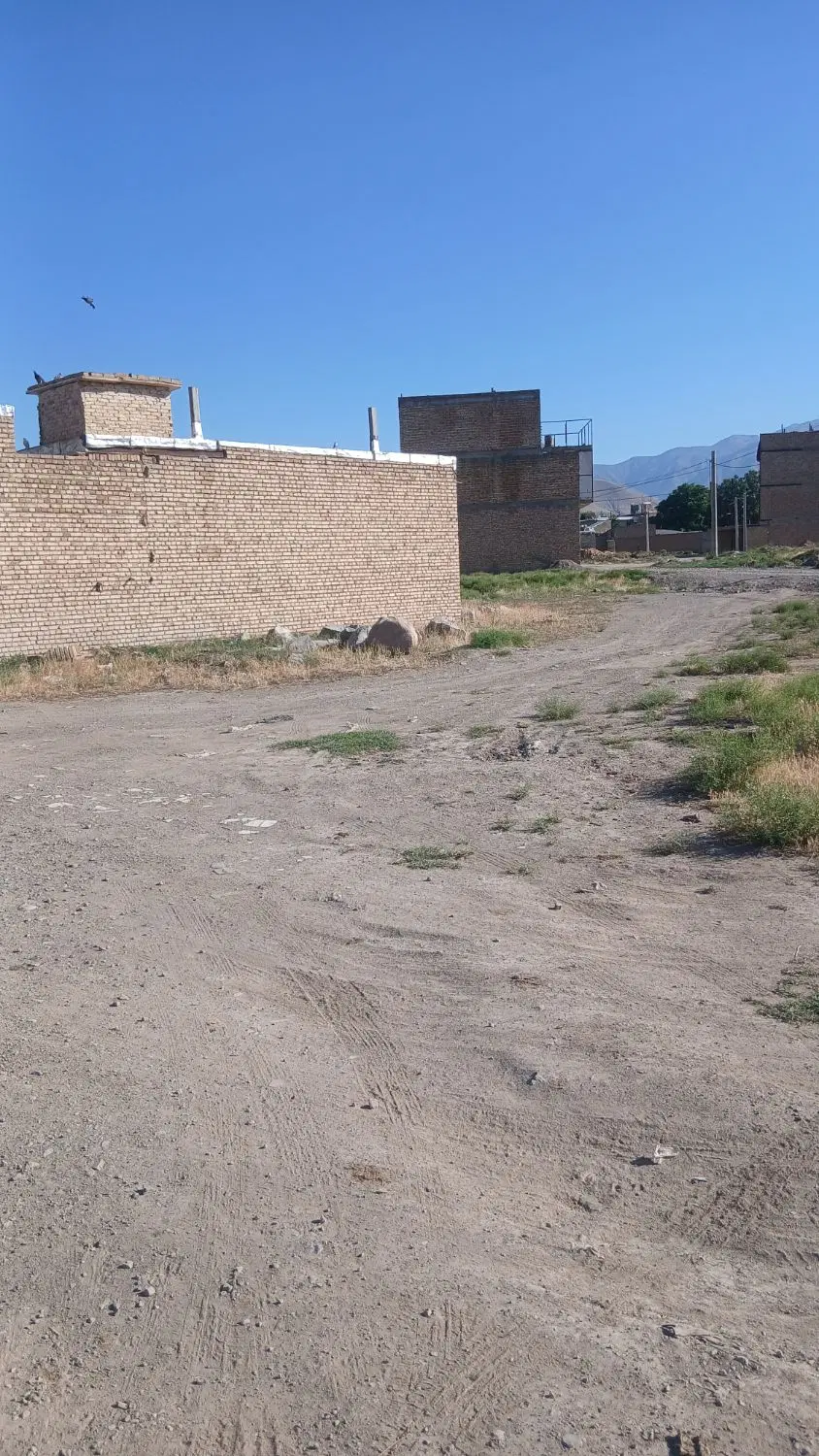 زمین مسکونی