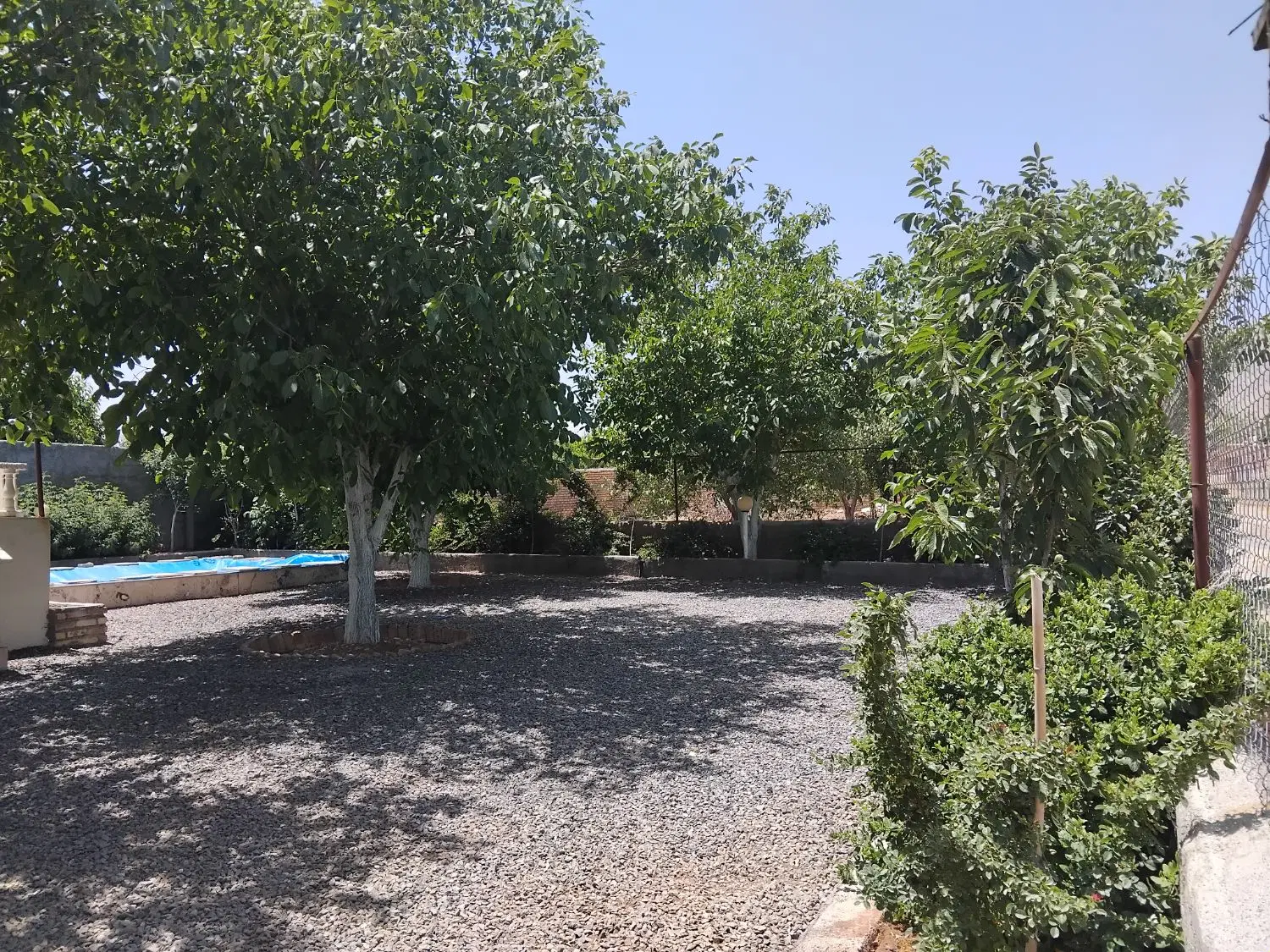 زمین مسکونی گوار