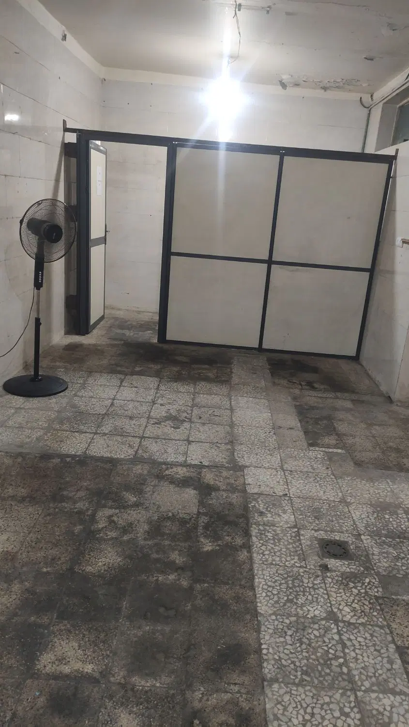 مغازه مربوط به مسجد میباشد