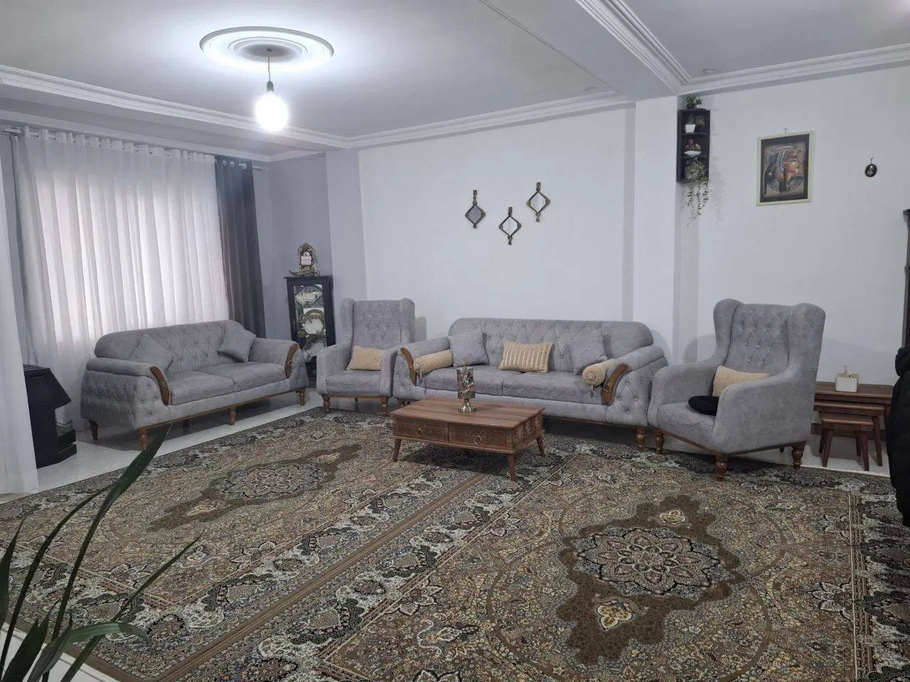 فروش دوطبقه ویلایی در بشمن امامزاده