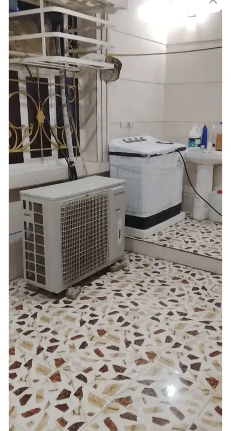 اجاره خانه طبقه بالا ۹۰ متری شهرک رزمندگان