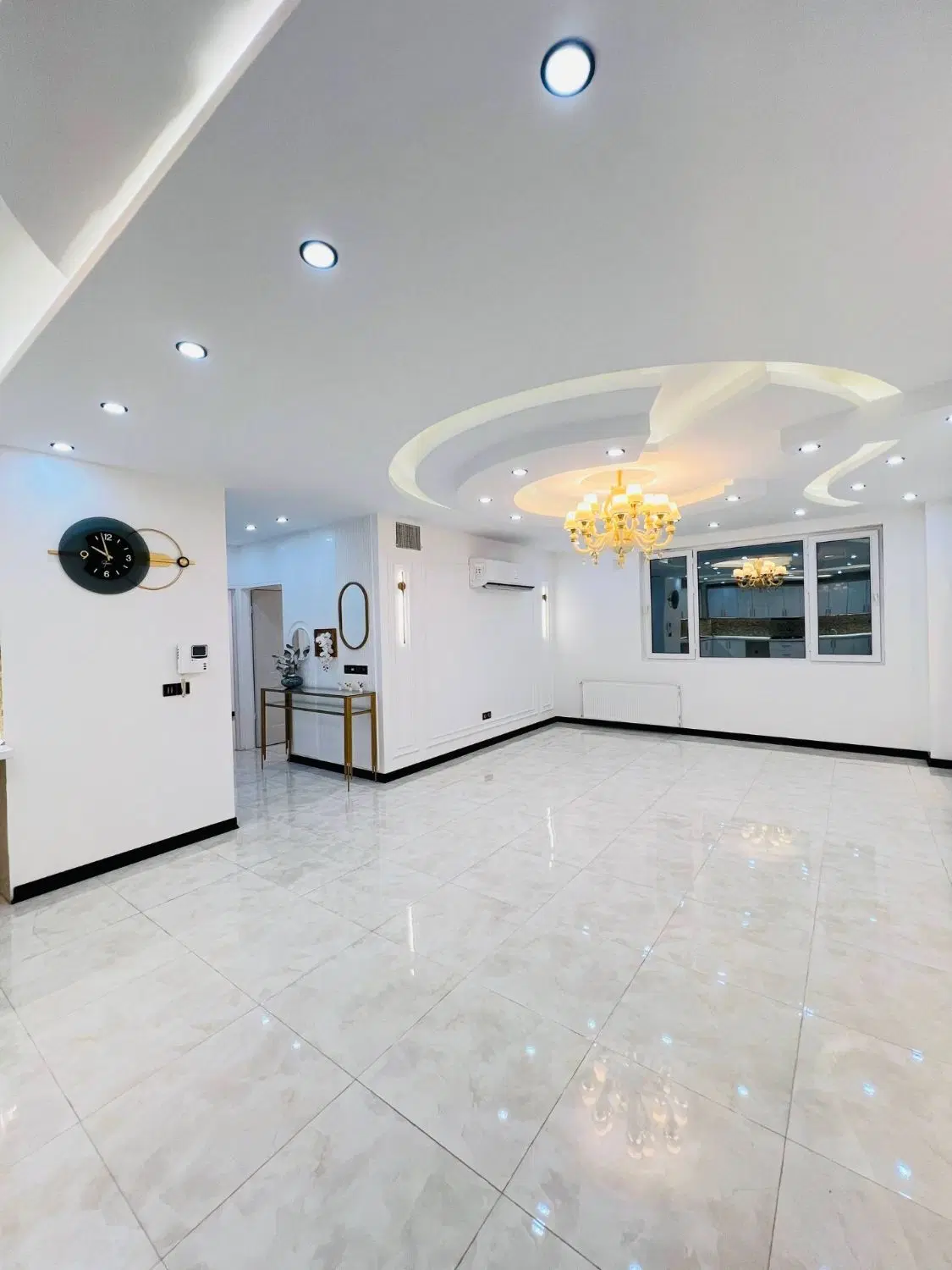 رهن کامل ۹۵ متری روبه‌نما با پارکینگ سندی