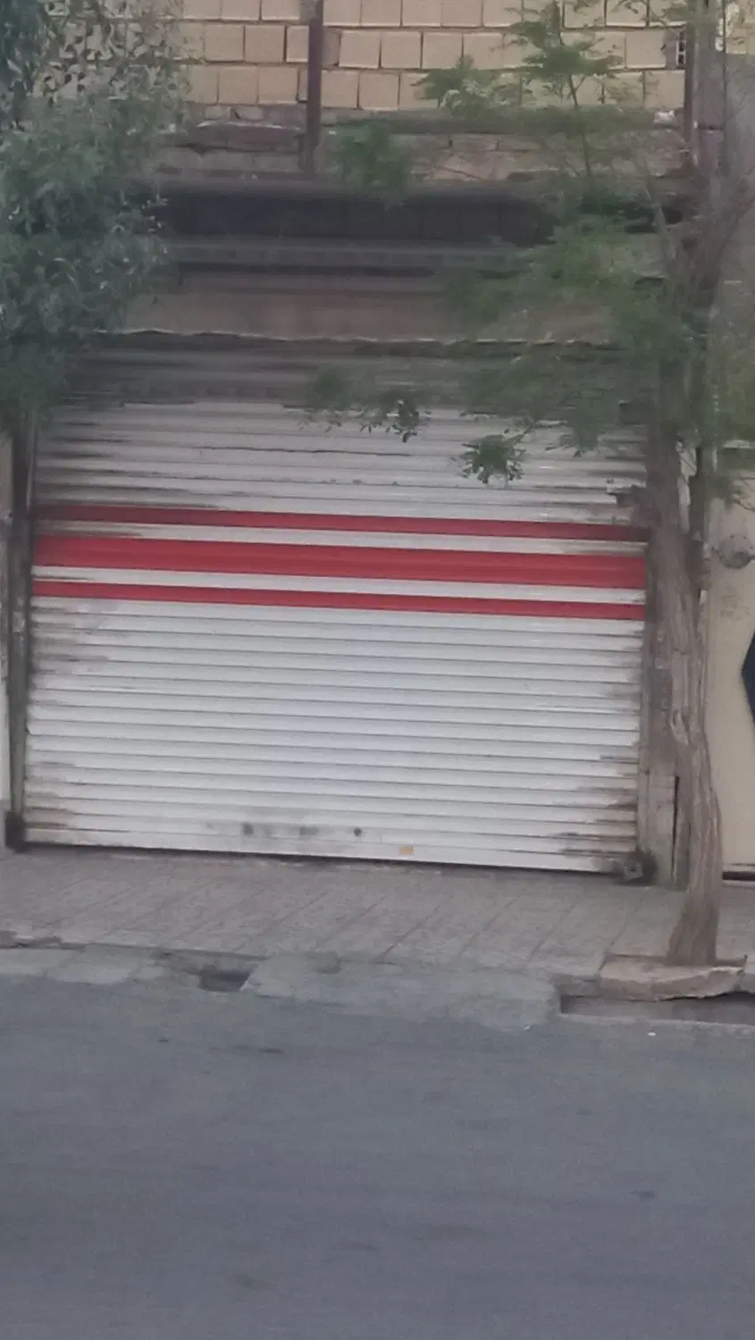 ۳۰ متر مغازه تجاری