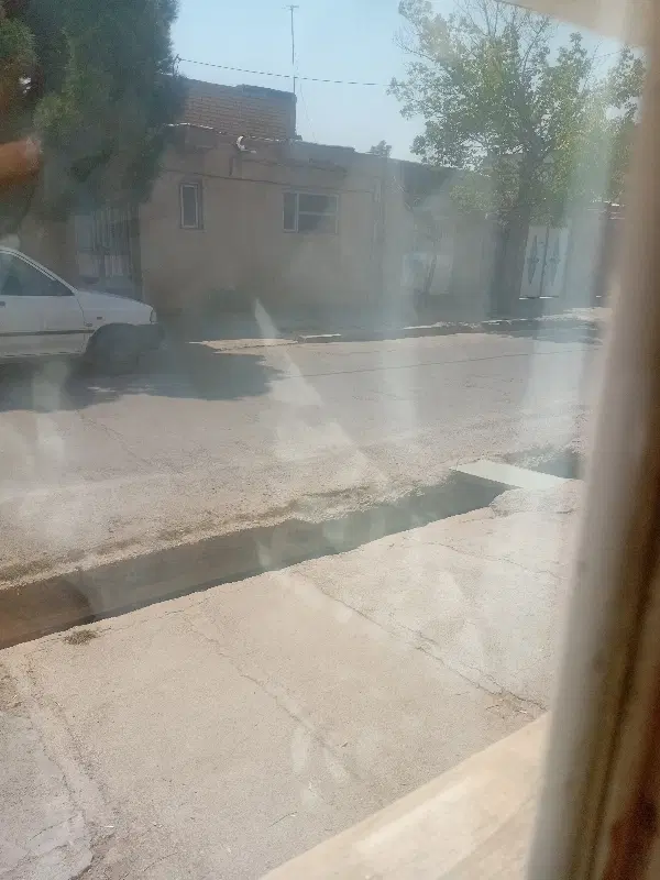 زمین آخر واقفی