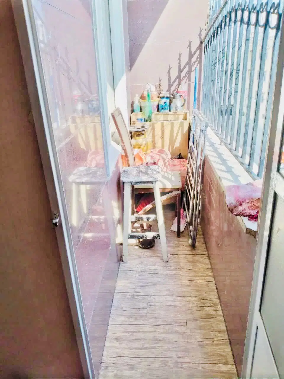 سند آزاد ۷۸ متر ۲ خواب متری ۷۰