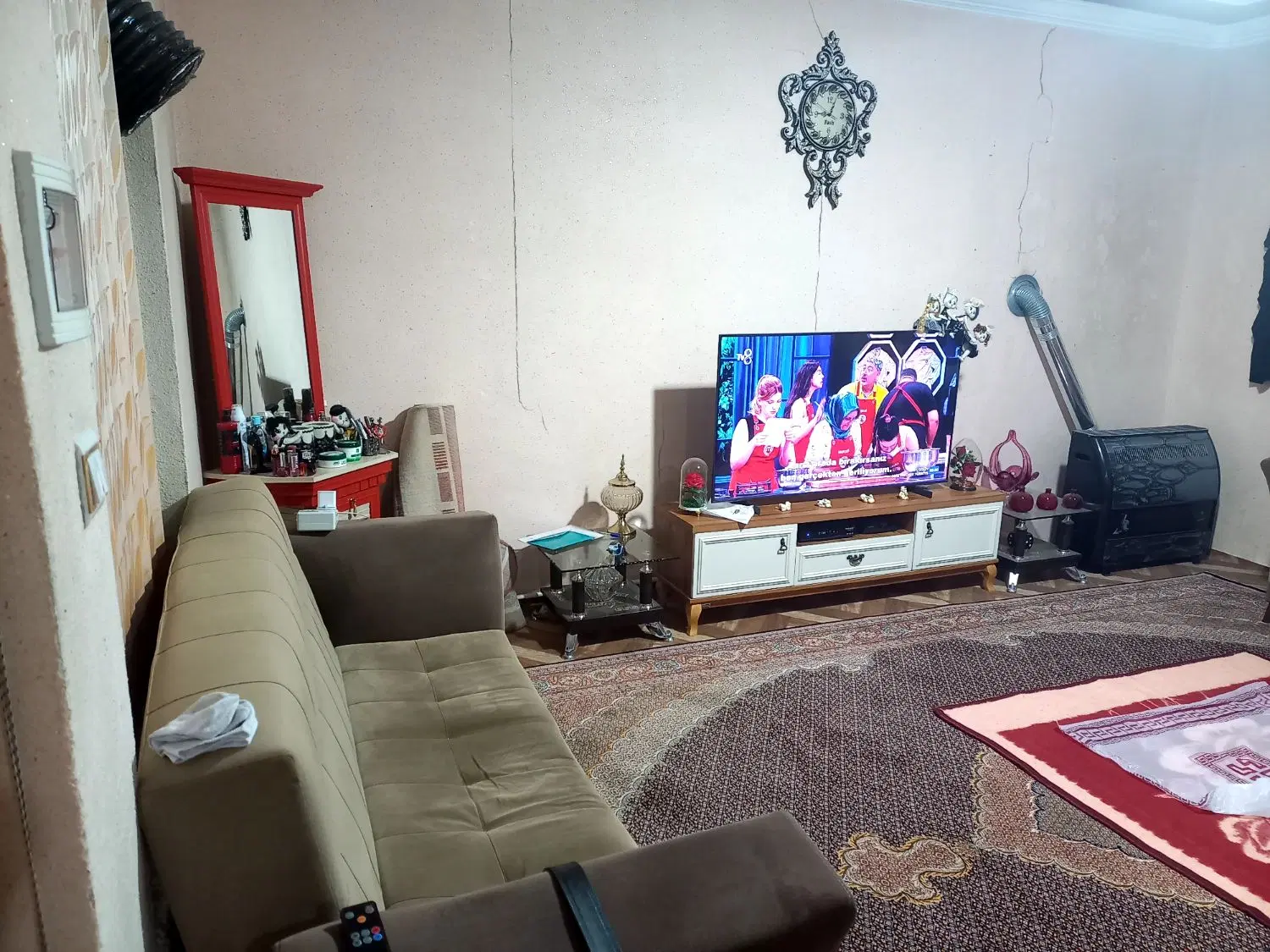 حیاط در اول اندیشه