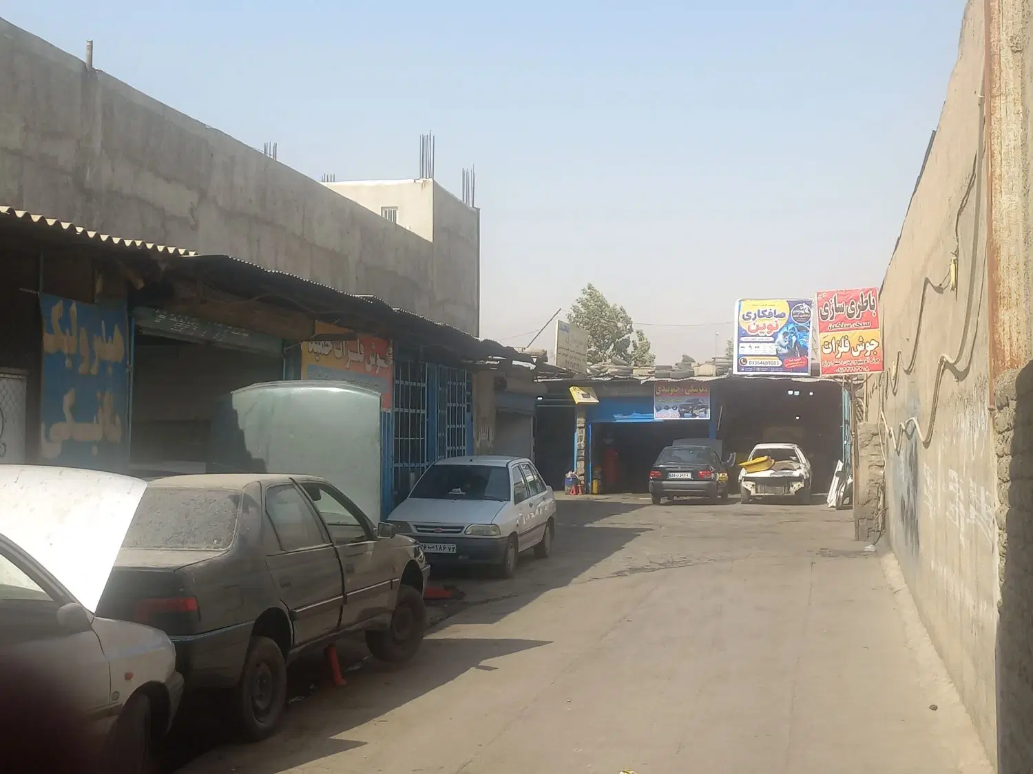 گاراژ ۶۴۰متری