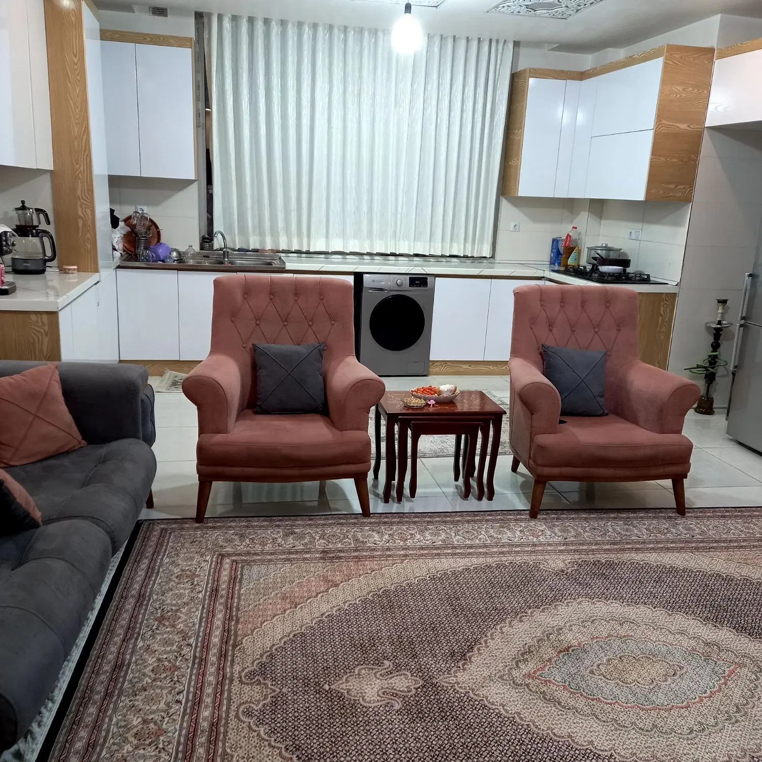 واحد ۸۰متری نوساز