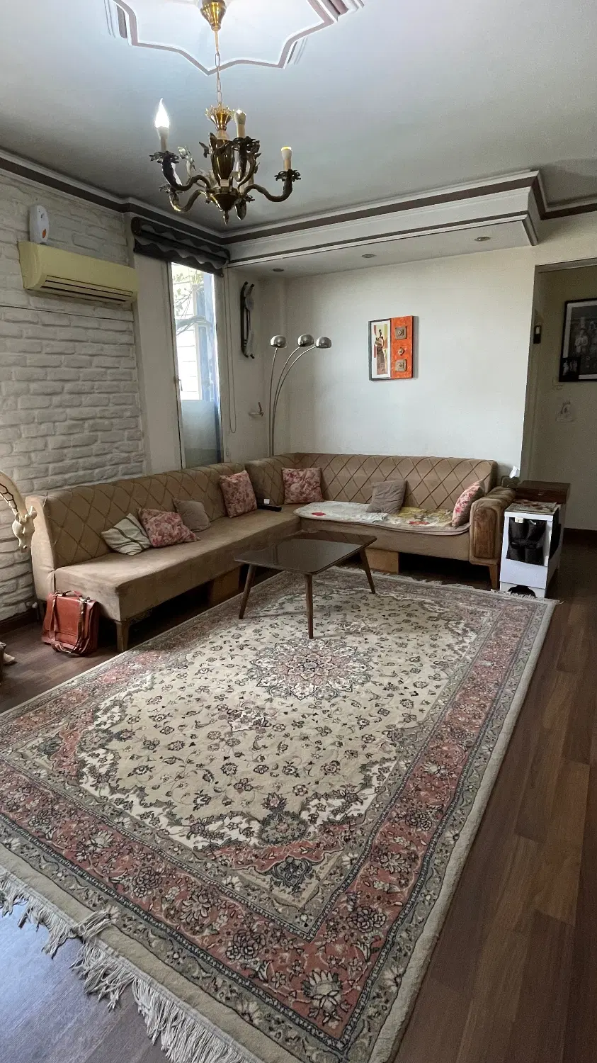 اجاره ی ۶۵ متری_  خیابان معین