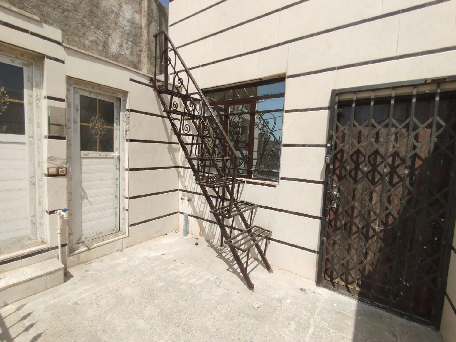 خانه ویلایی 85متری