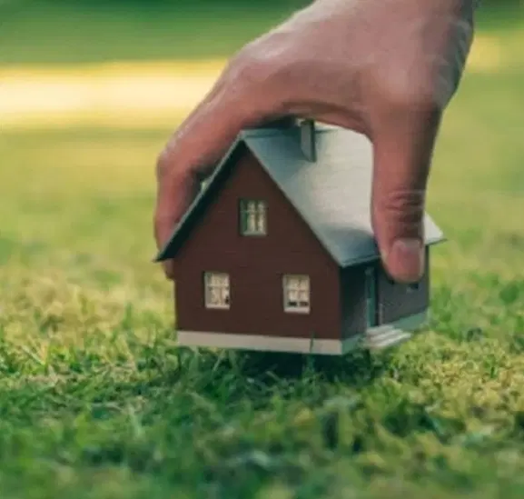 زمین مسکونی،بر خیابان اصلی