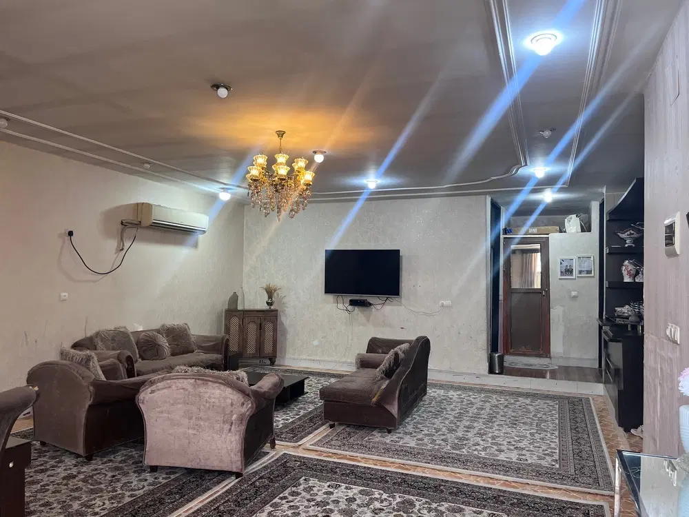 اجاره منزل ویلایی کوی ولایت طبقه بالا بدون پارکینگ
