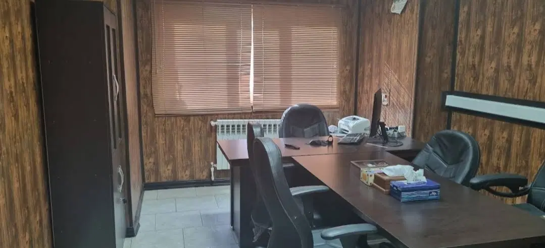 اجاره اتاق اشتراکی ۲۰ متری اداری
